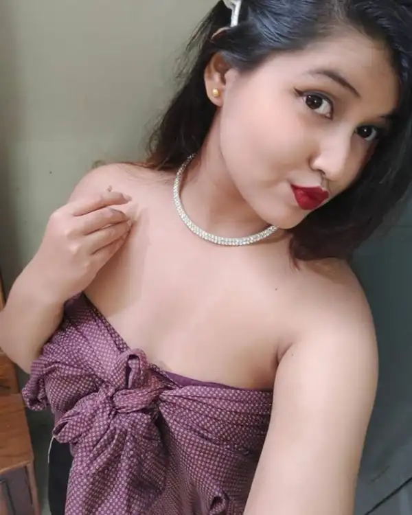 Megha Allahabad escort service
